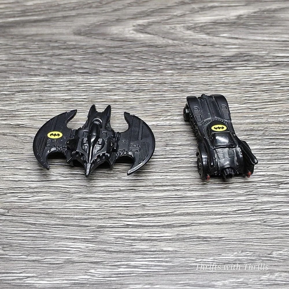 Vintage Batman 1989 ERTL Diecast Batmobile & Batwing - Michael Keaton Tim Burton